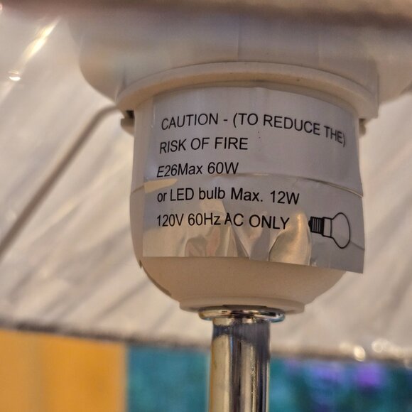 Small table lamp - Picture 3 of 5